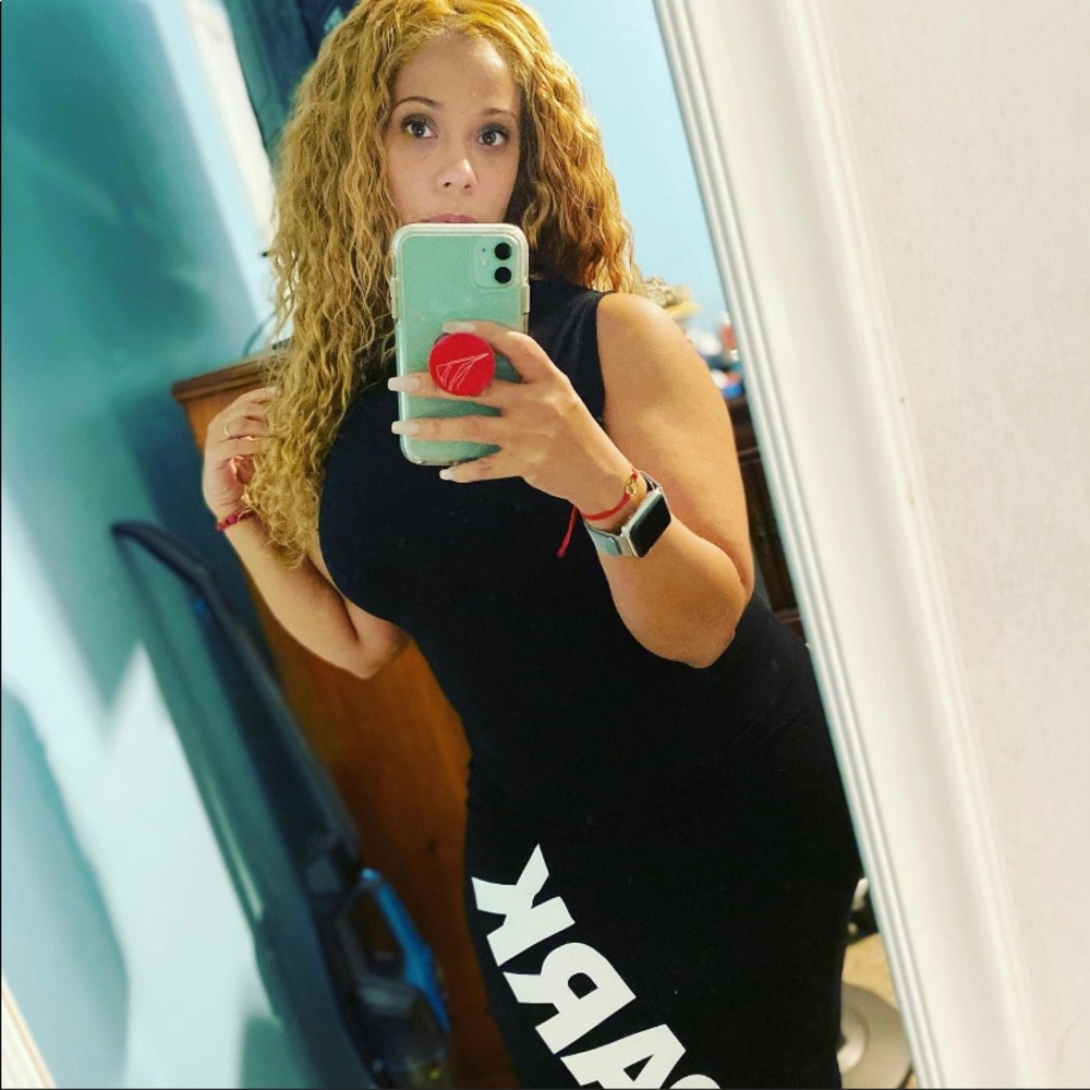 Meet your Posher, Synahid